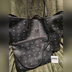 MCM Reversible Liz Large Tote
